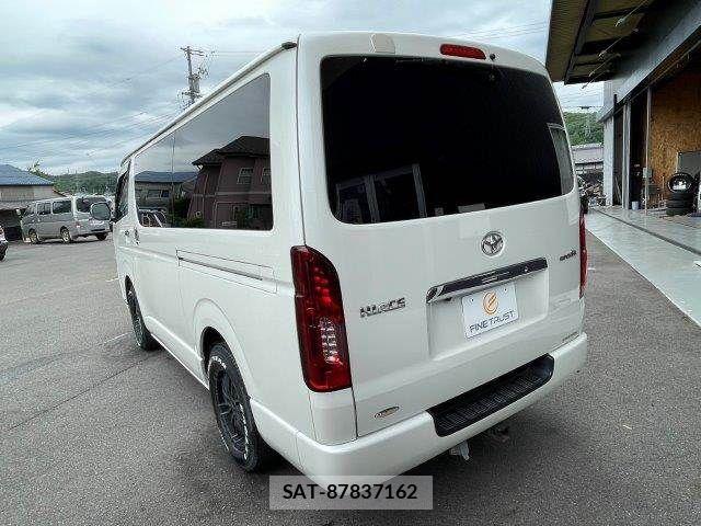 Toyota HIACE VAN 2010-10 7226209-19