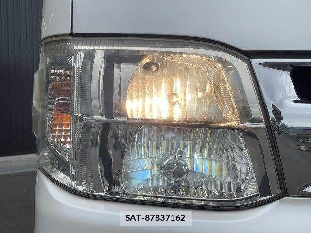 Toyota HIACE VAN 2010-10 7226209-27