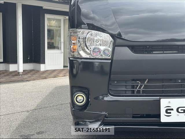 Toyota HIACE VAN 2017-01 7226219-9