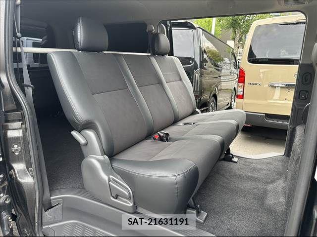 Toyota HIACE VAN 2017-01 7226219-7