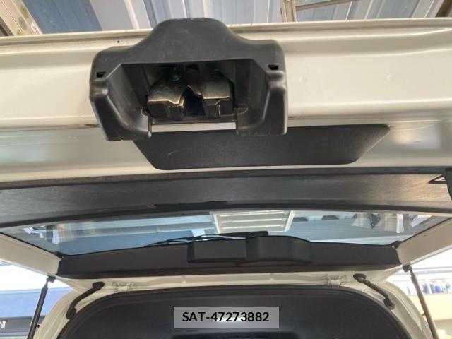 Toyota HIACE VAN 2020-09 7226239-8