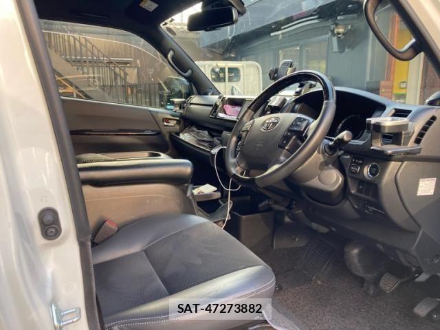 Toyota HIACE VAN 2020-09 7226239-13