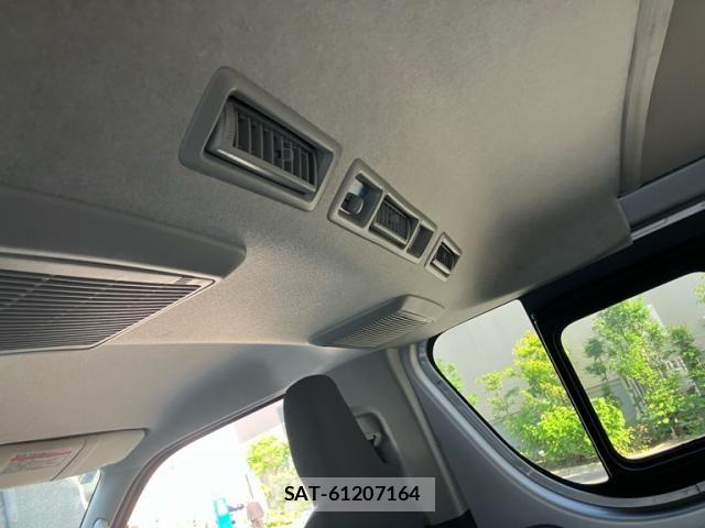 Toyota HIACE VAN 2016-09 7226217-10