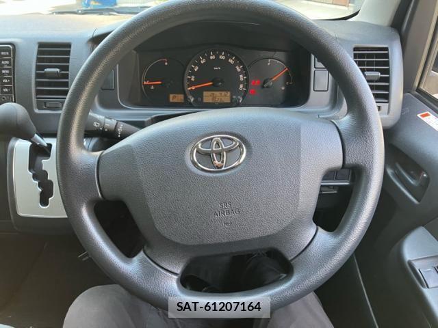 Toyota HIACE VAN 2016-09 7226217-16
