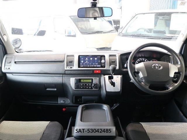 Toyota HIACE VAN 2015-01 7226215-5