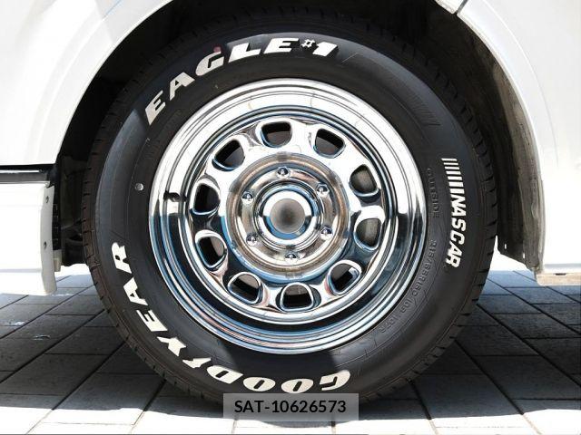 Toyota HIACE VAN 2021-01 7226240-12