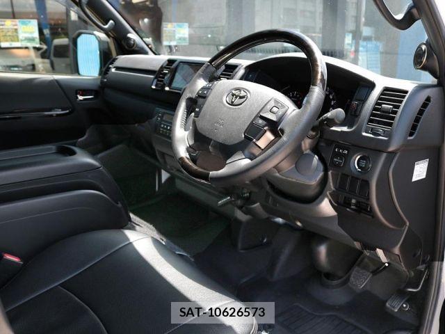 Toyota HIACE VAN 2021-01 7226240-15