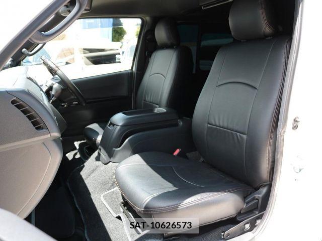 Toyota HIACE VAN 2021-01 7226240-18