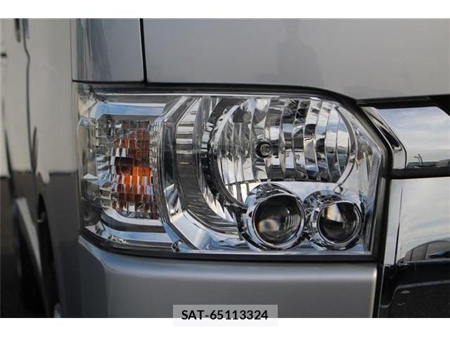 Toyota HIACE VAN 2021-03 7226243-11