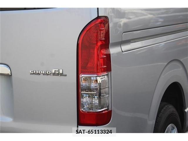 Toyota HIACE VAN 2021-03 7226243-12
