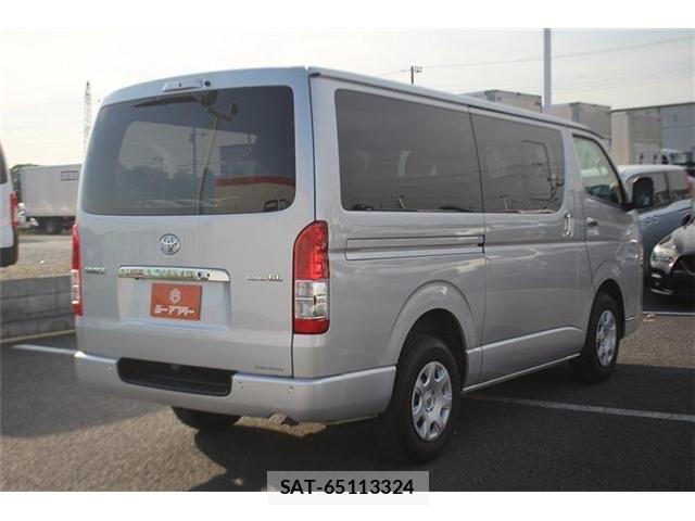 Toyota HIACE VAN 2021-03 7226243-22