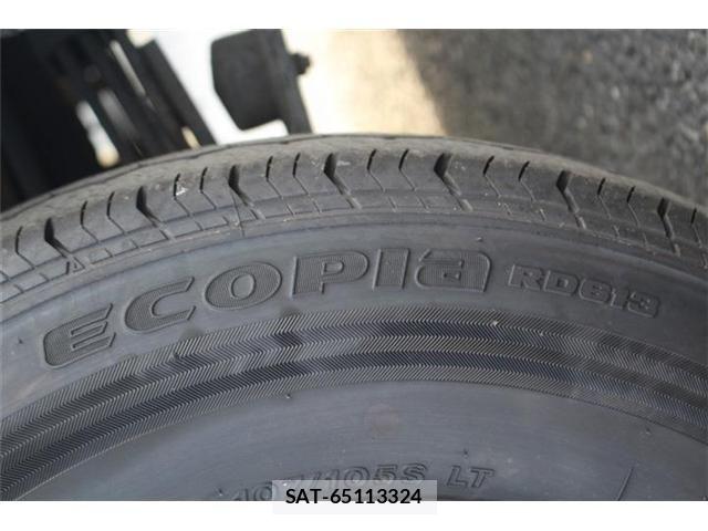 Toyota HIACE VAN 2021-03 7226243-26