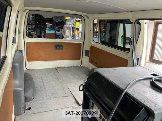 Toyota HIACE VAN 2004-09 7226201-9