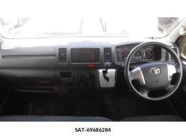 Toyota HIACE VAN 2019-09 7226230-8