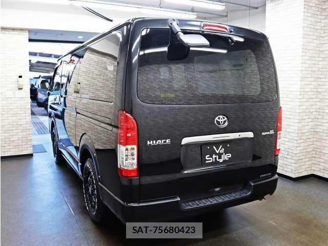 Toyota HIACE VAN 2014-03 7226212-16