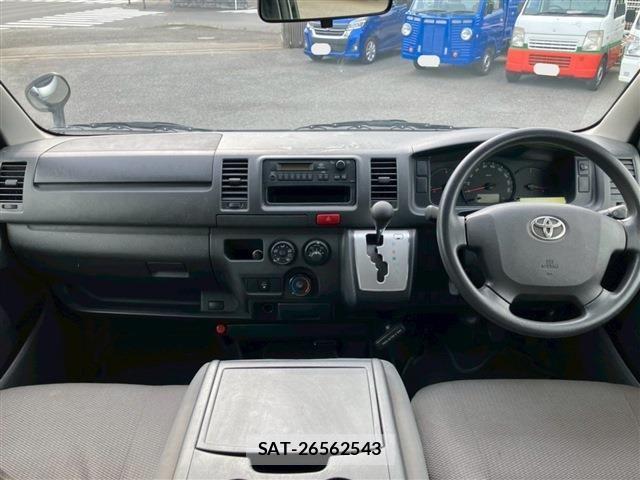 Toyota HIACE VAN 2014-04 7226214-10