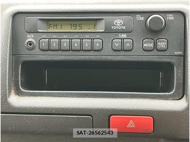 Toyota HIACE VAN 2014-04 7226214-14