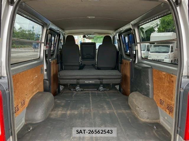 Toyota HIACE VAN 2014-04 7226214-22