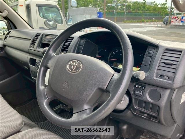 Toyota HIACE VAN 2014-04 7226214-8