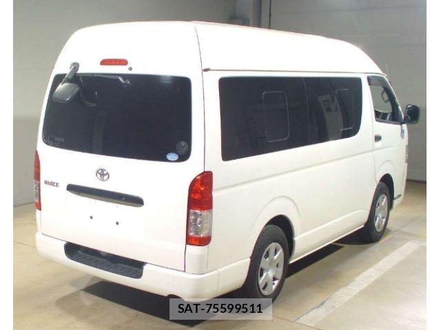 Toyota HIACE VAN 2017-04 7226218-1