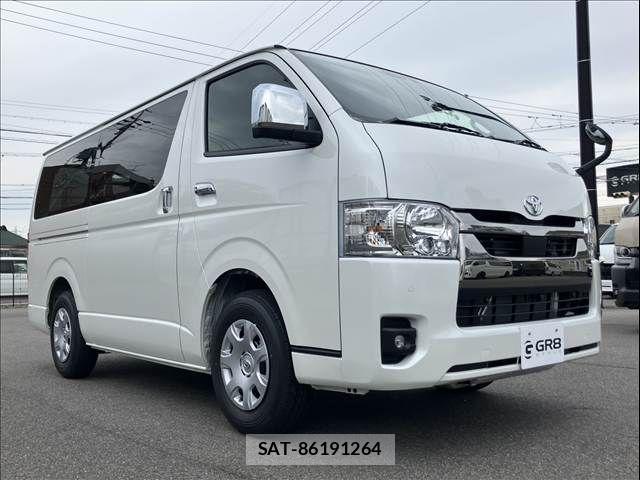 Toyota HIACE VAN 2026-03 7226276-10