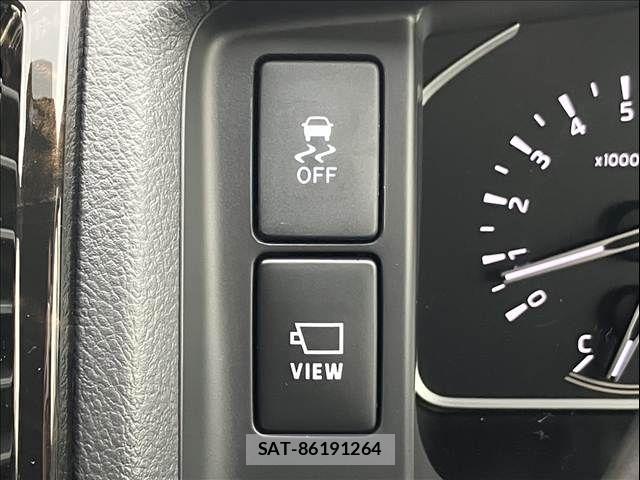 Toyota HIACE VAN 2026-03 7226276-17