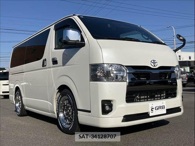Toyota HIACE VAN 2025-08 7226273-10