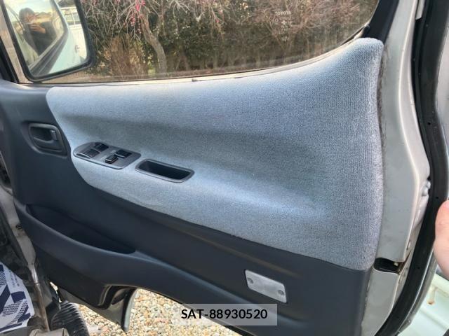 Toyota HIACE VAN 2000-10 7226197-17