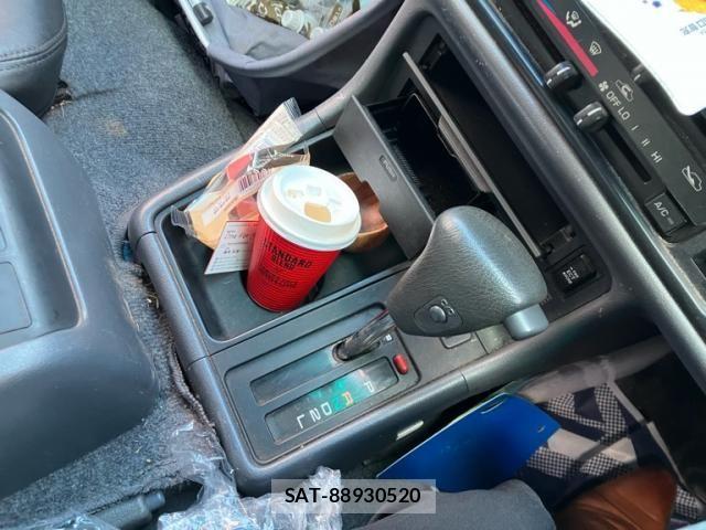 Toyota HIACE VAN 2000-10 7226197-22