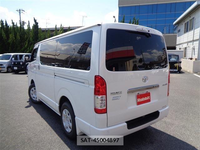 Toyota HIACE VAN 2021-05 7226245-10