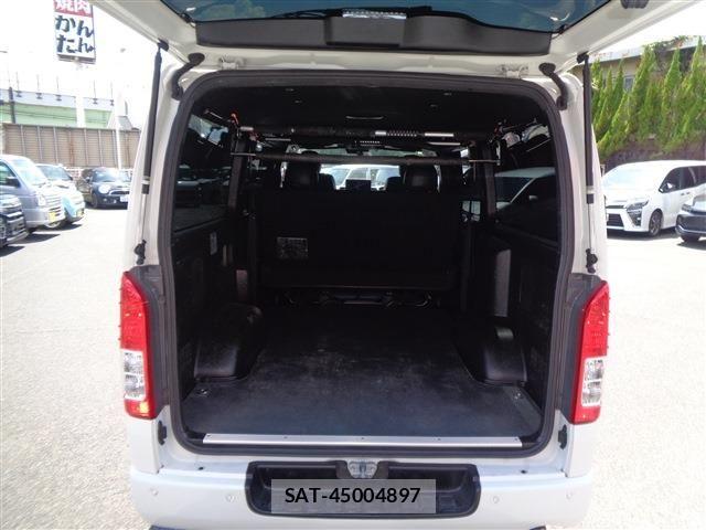 Toyota HIACE VAN 2021-05 7226245-14