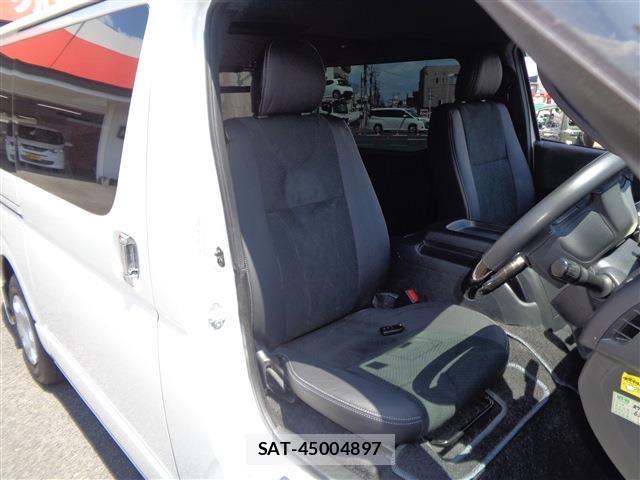 Toyota HIACE VAN 2021-05 7226245-17