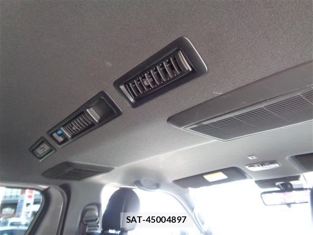Toyota HIACE VAN 2021-05 7226245-28