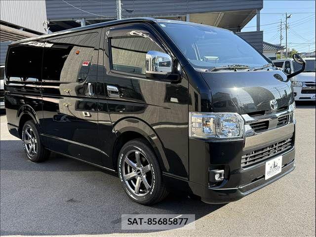Toyota HIACE VAN 2023-10 7226263-10