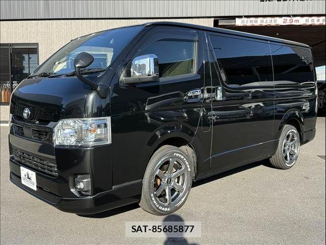 Toyota HIACE VAN 2023-10 7226263-11