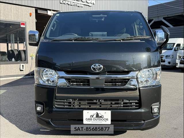 Toyota HIACE VAN 2023-10 7226263-1