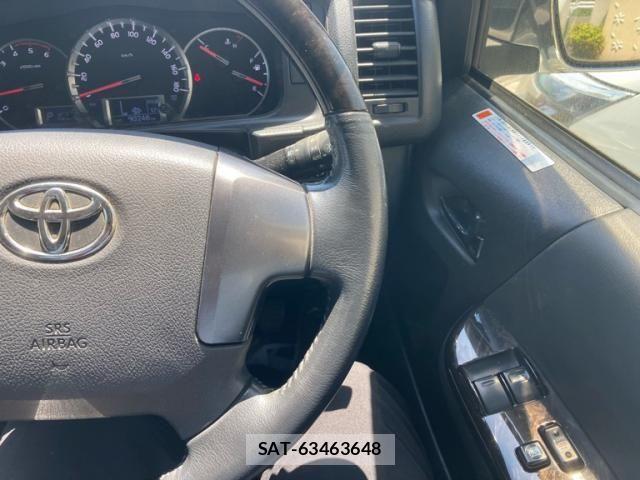 Toyota HIACE VAN 2017-06 7218177-16