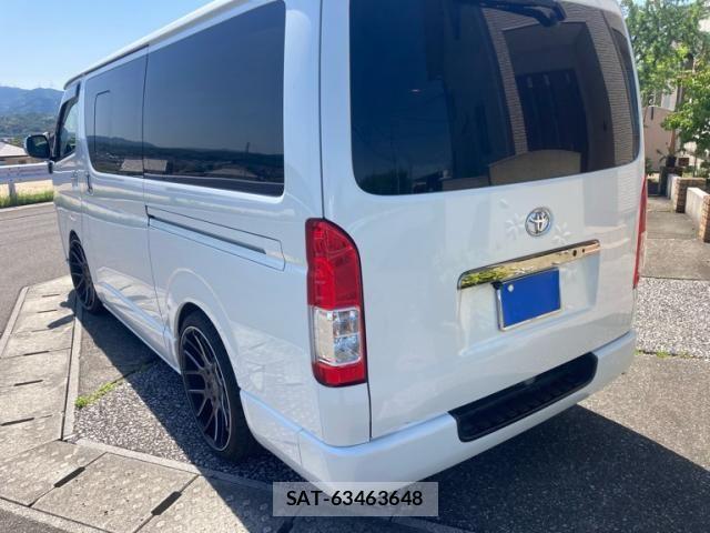 Toyota HIACE VAN 2017-06 7218177-4