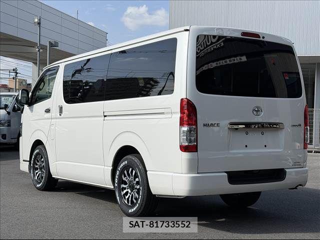 Toyota HIACE VAN 2023-02 7226262-15