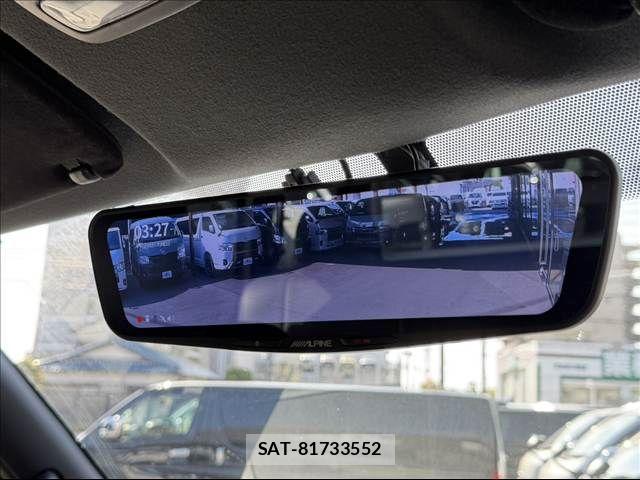 Toyota HIACE VAN 2023-02 7226262-17