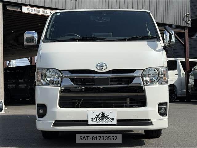 Toyota HIACE VAN 2023-02 7226262-1