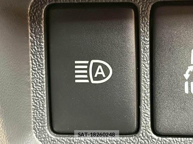Toyota HIACE VAN 2020-05 7226233-6