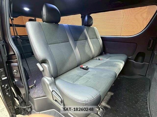 Toyota HIACE VAN 2020-05 7226233-8