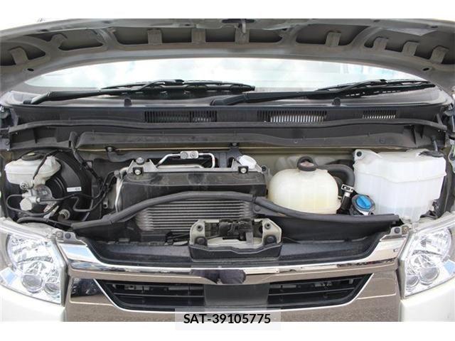 Toyota HIACE VAN 2022-04 7226256-18