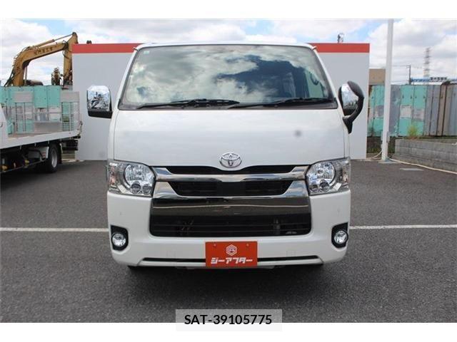 Toyota HIACE VAN 2022-04 7226256-1