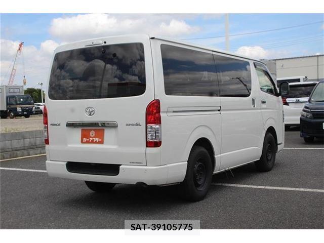 Toyota HIACE VAN 2022-04 7226256-22