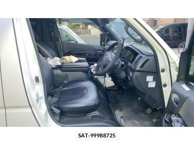 Toyota HIACE VAN 2021-05 7226249-14