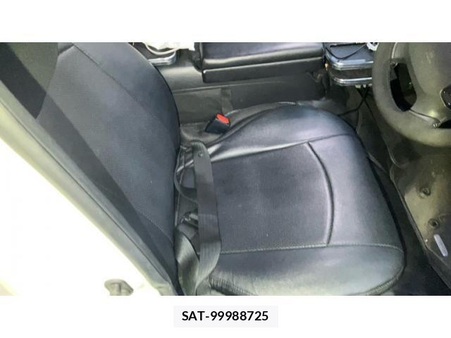 Toyota HIACE VAN 2021-05 7226249-16