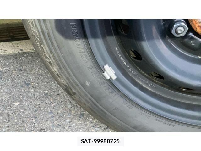 Toyota HIACE VAN 2021-05 7226249-6
