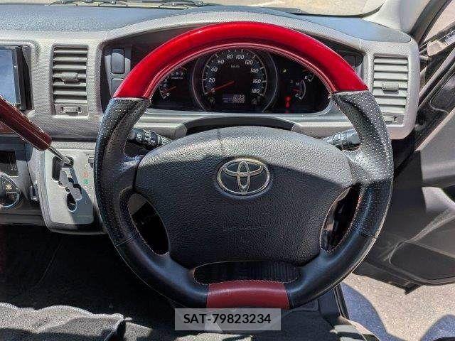 Toyota HIACE VAN 2011-09 7226208-9